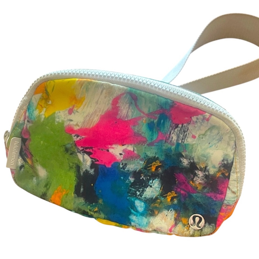 Lululemon Everywhere Bag Adjust Gray Mesh Pocket HTF Fanny Tye Dye Multi Color